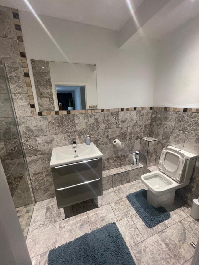 Beautiful En-Suite Bedroom Ipswich Luaran gambar