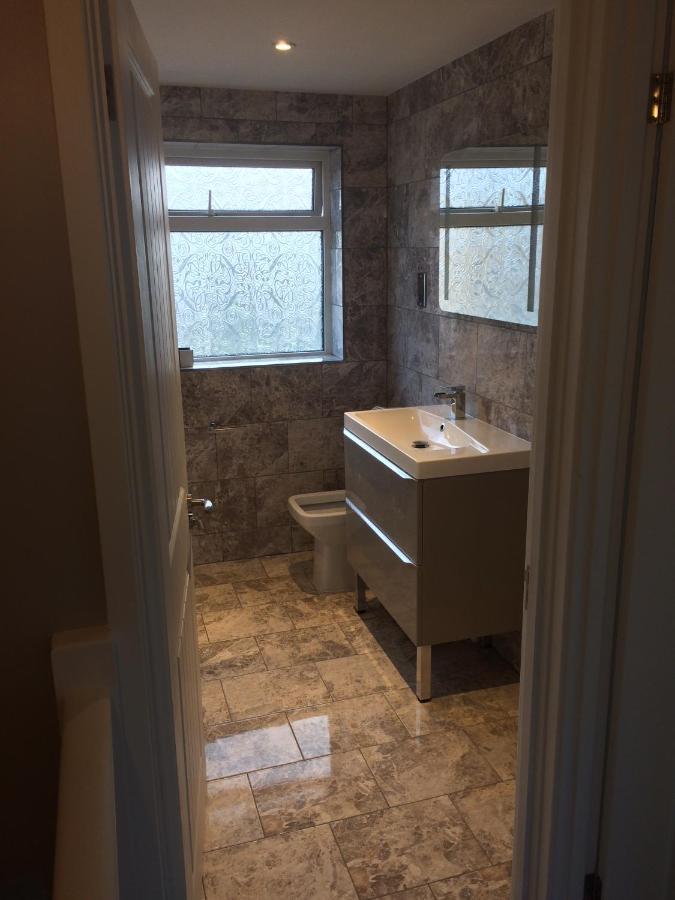 Beautiful En-Suite Bedroom Ipswich Luaran gambar