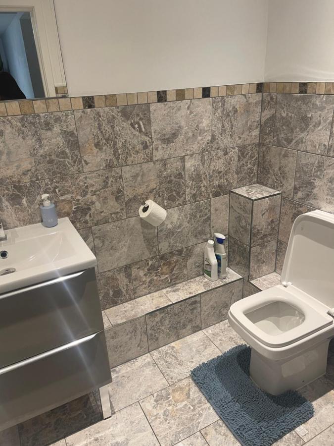 Beautiful En-Suite Bedroom Ipswich Luaran gambar